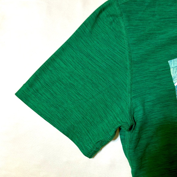 Boys Old Navy Active Green Short Sleeve Tee-Shirt. Size XL. 14-16. Soccer - Picture 2 of 5